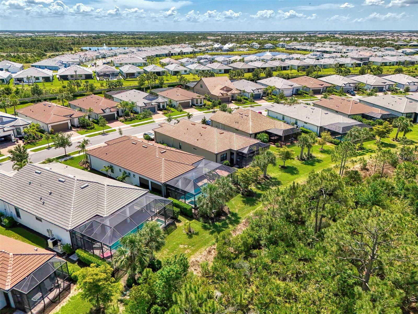 ISLANDWALK/THE WEST VLGS PH 8 - Residential