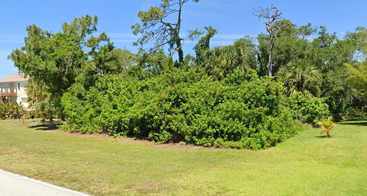 PORT CHARLOTTE SEC 065 - Land