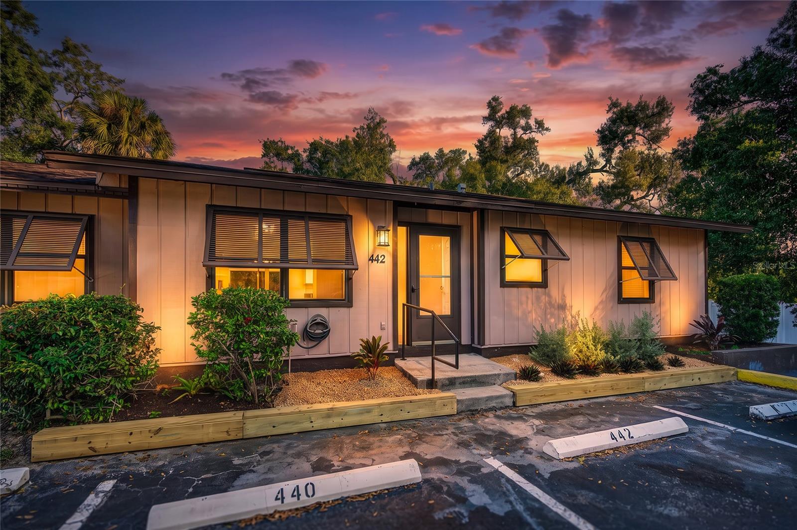 ASPEN WOODS WEST - Residential