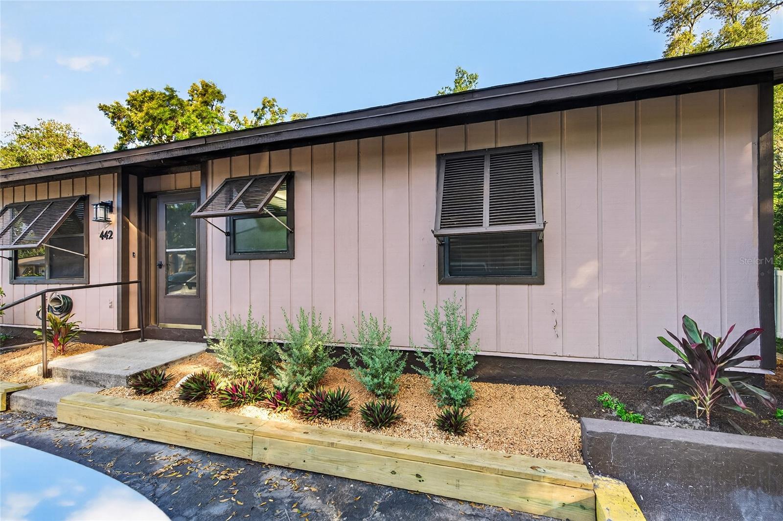 ASPEN WOODS WEST - Residential