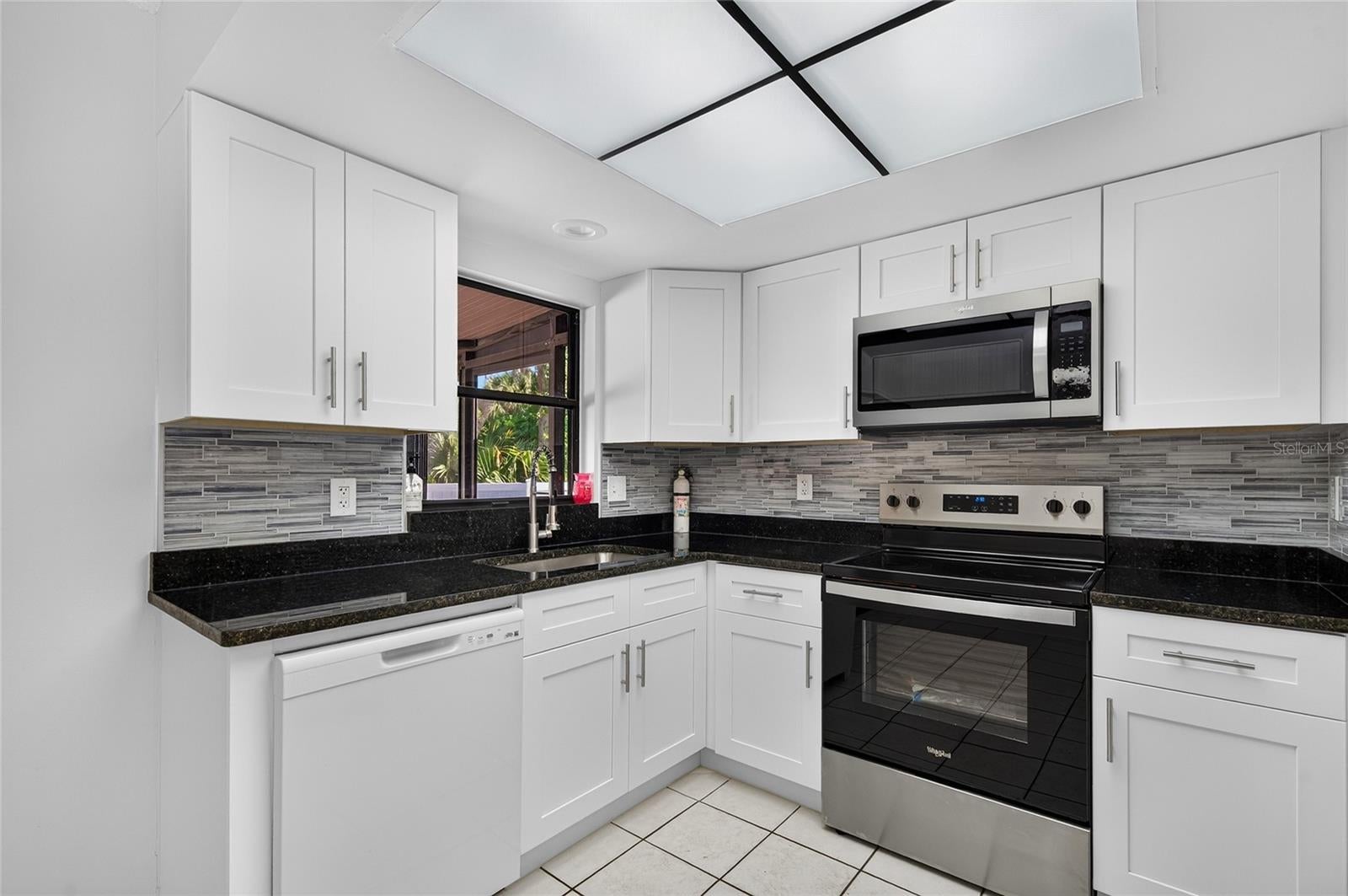 ASPEN WOODS WEST - Residential