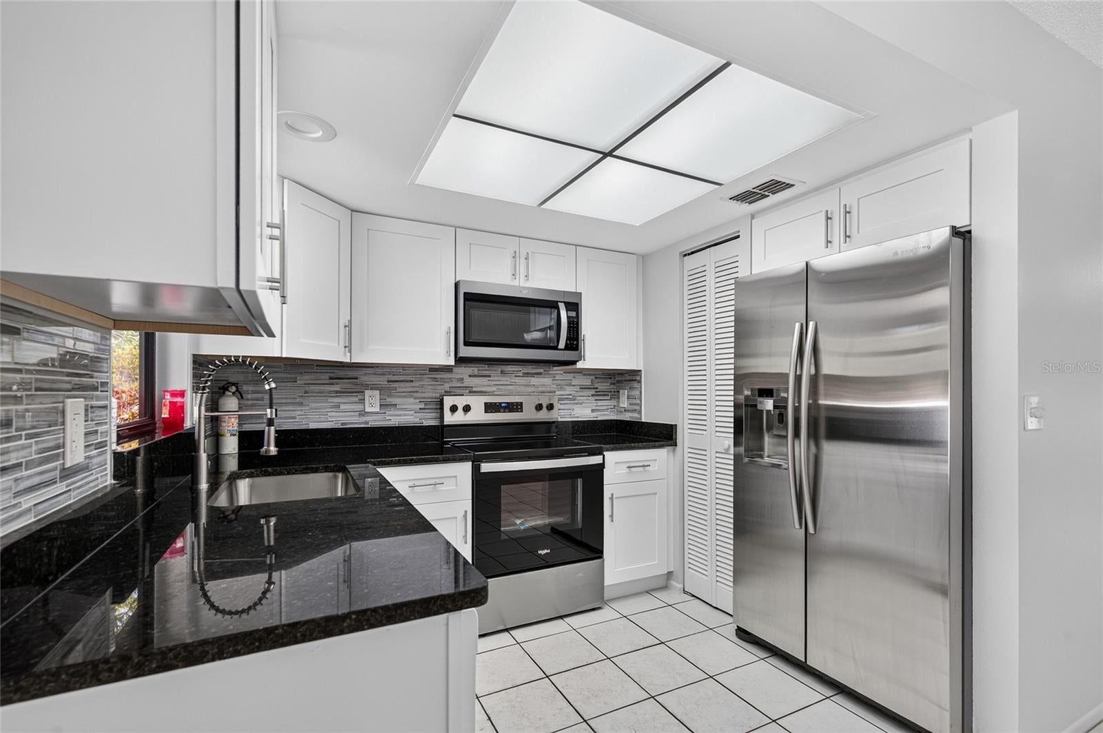 ASPEN WOODS WEST - Residential
