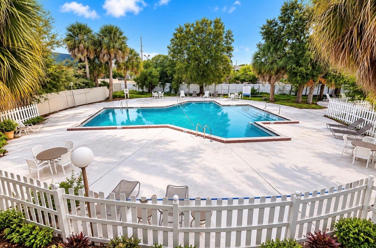 SANDLAKE COURTYARDS CONDO - Residential