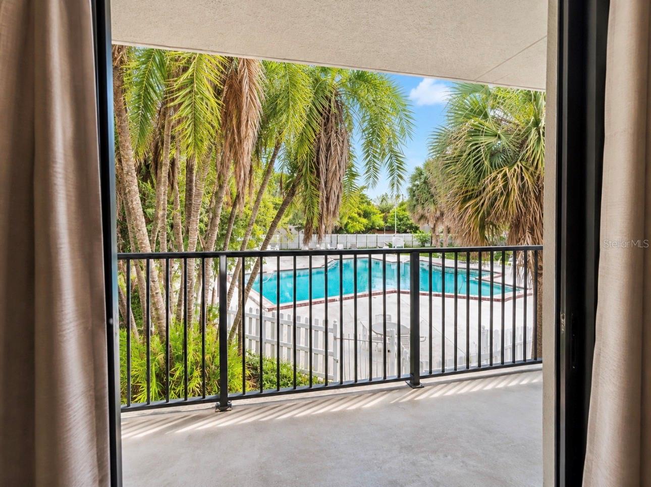 SANDLAKE COURTYARDS CONDO - Residential