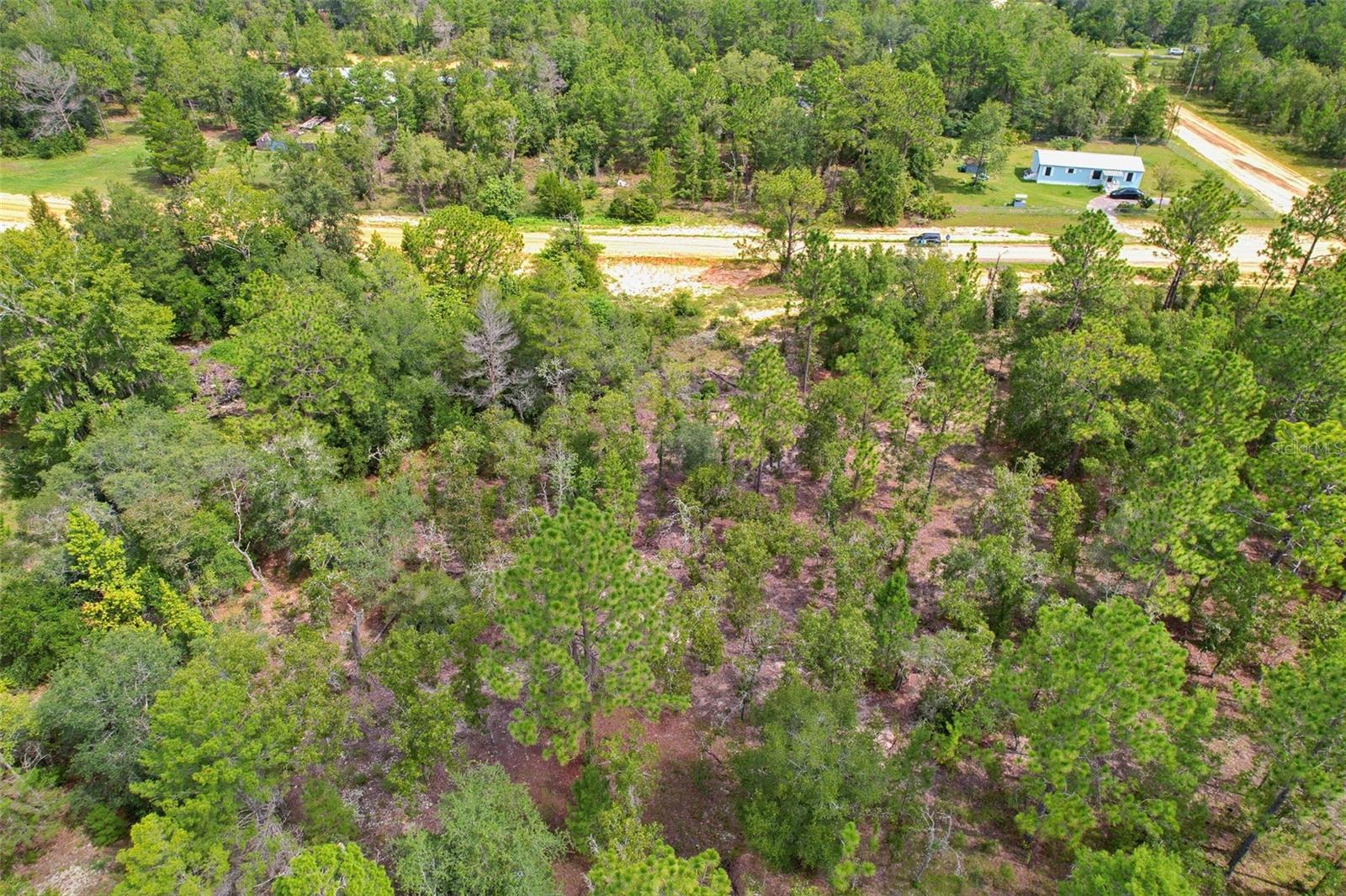 INTERLACHEN LAKES ESTATES - Land