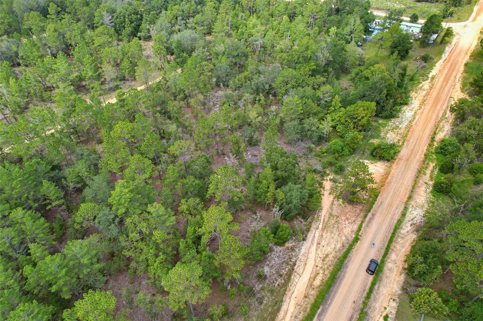 INTERLACHEN LAKES ESTATES - Land