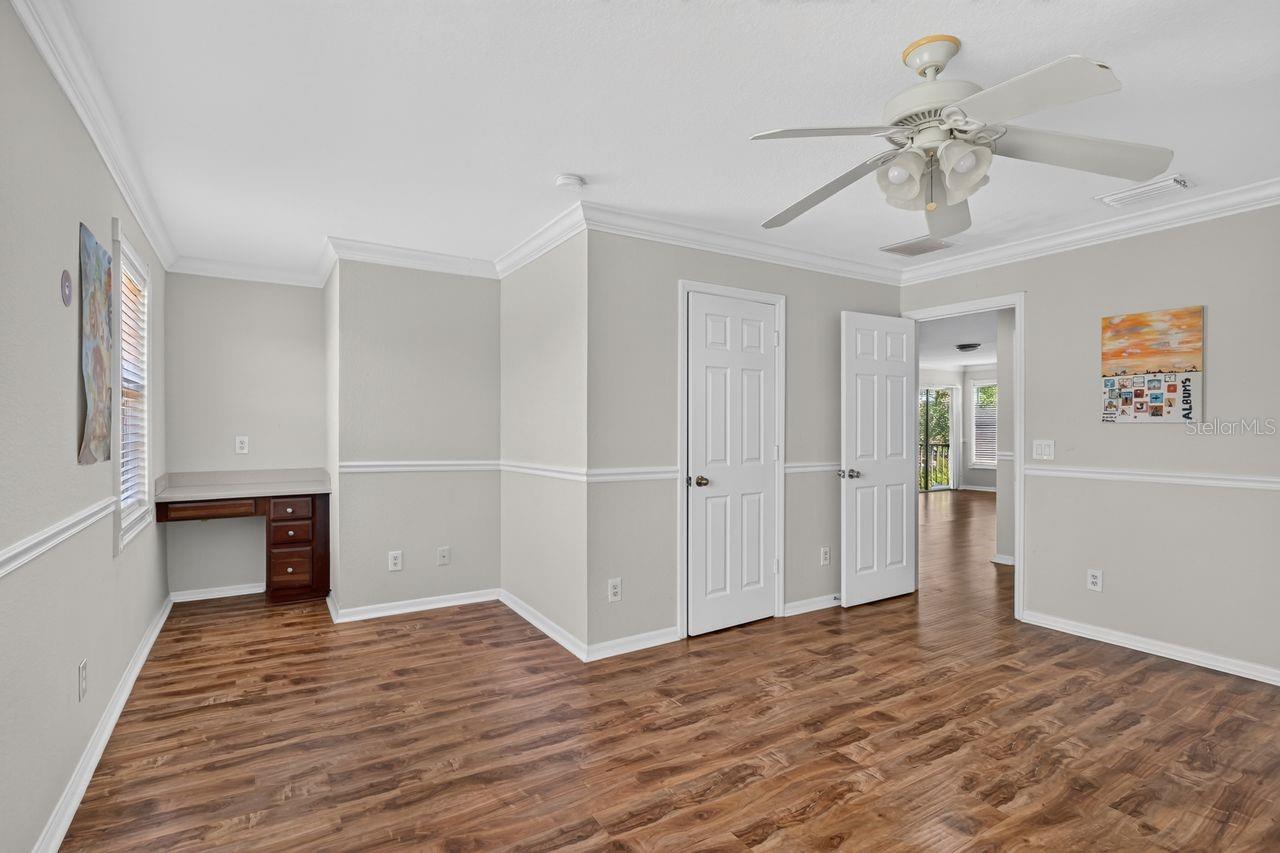 SHERWOOD/CROSSROADS L - Residential