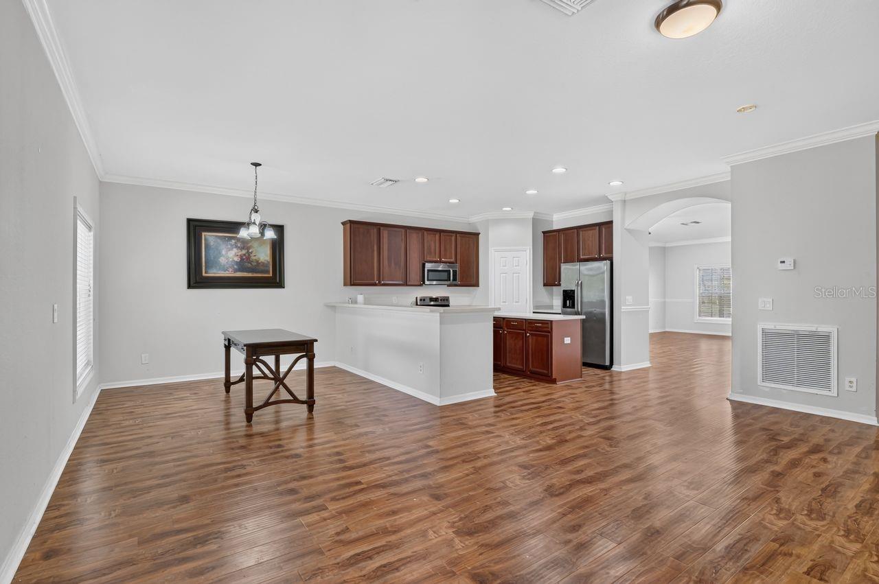 SHERWOOD/CROSSROADS L - Residential