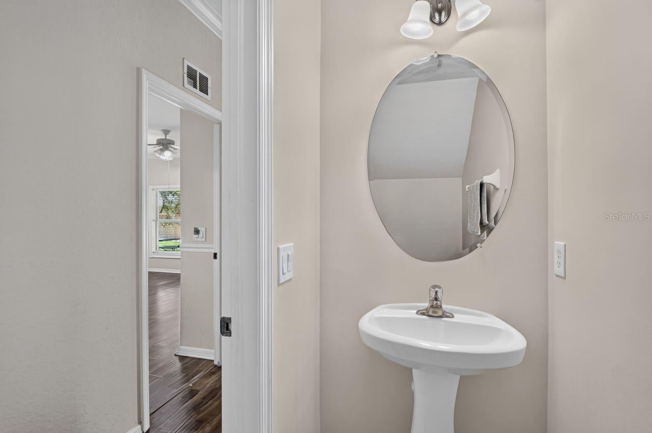 SHERWOOD/CROSSROADS L - Residential