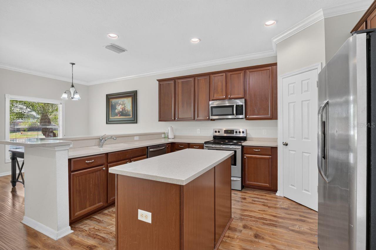 SHERWOOD/CROSSROADS L - Residential
