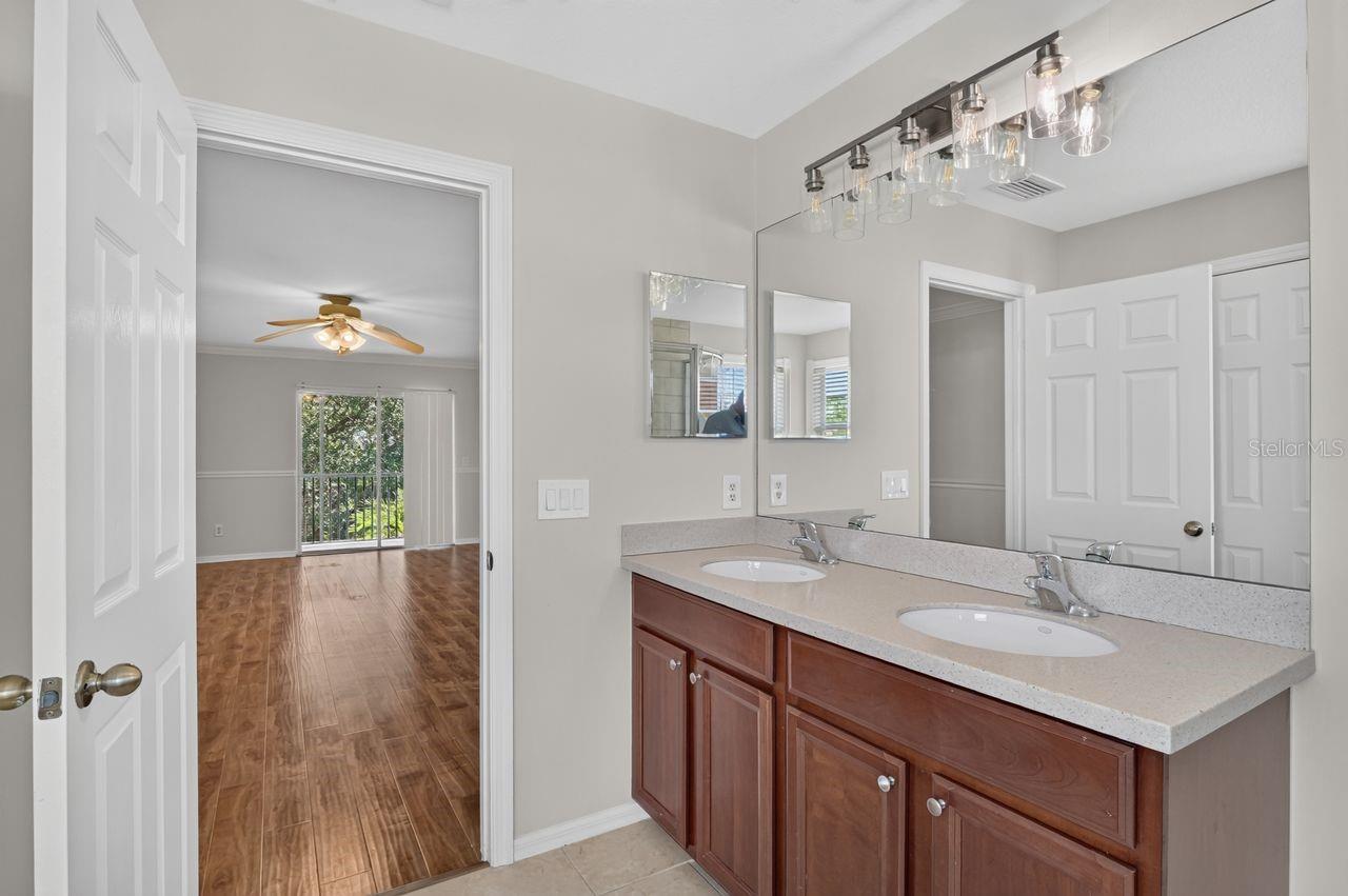 SHERWOOD/CROSSROADS L - Residential