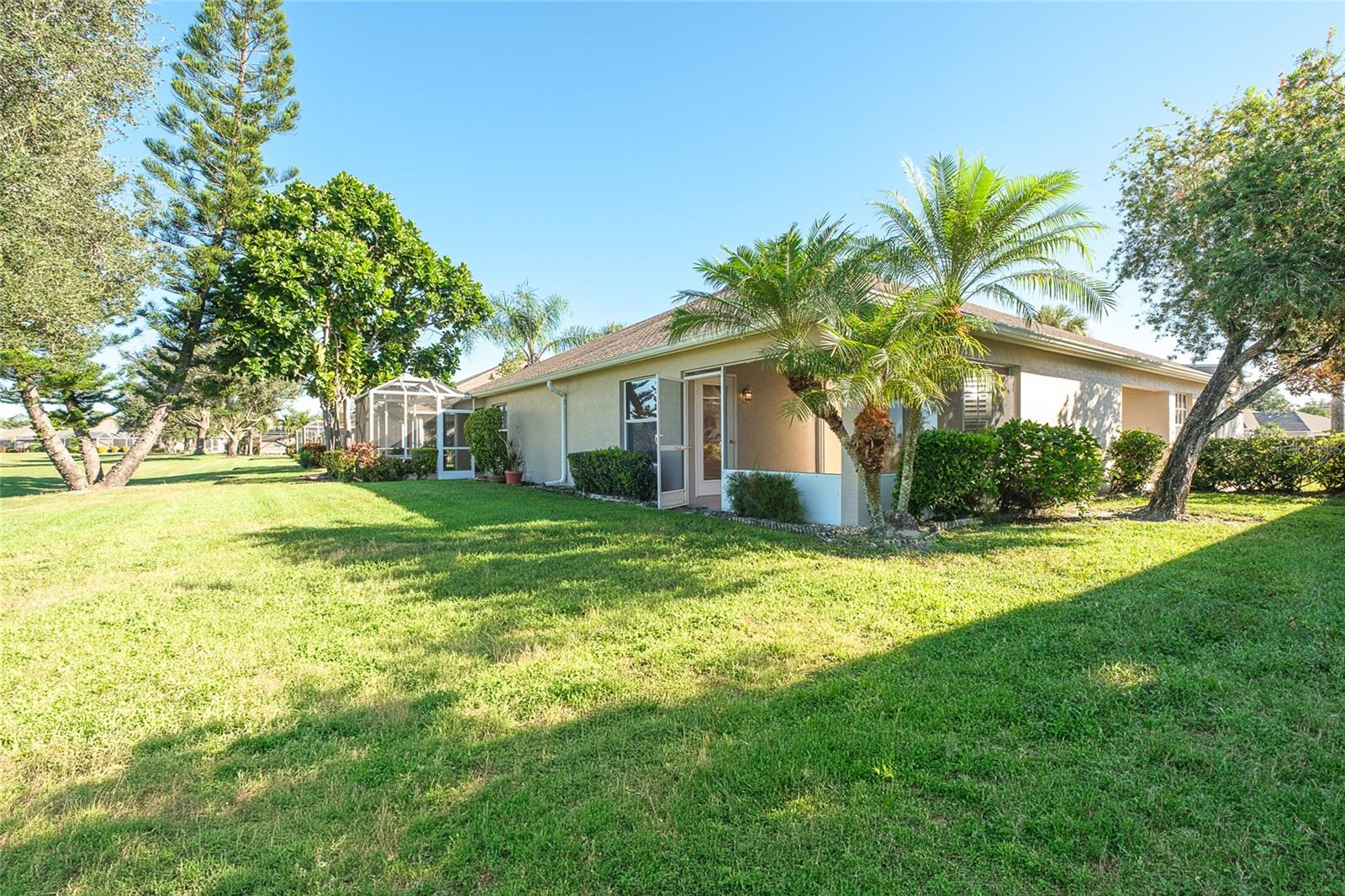VILLAS OF SABAL TRACE - Residential