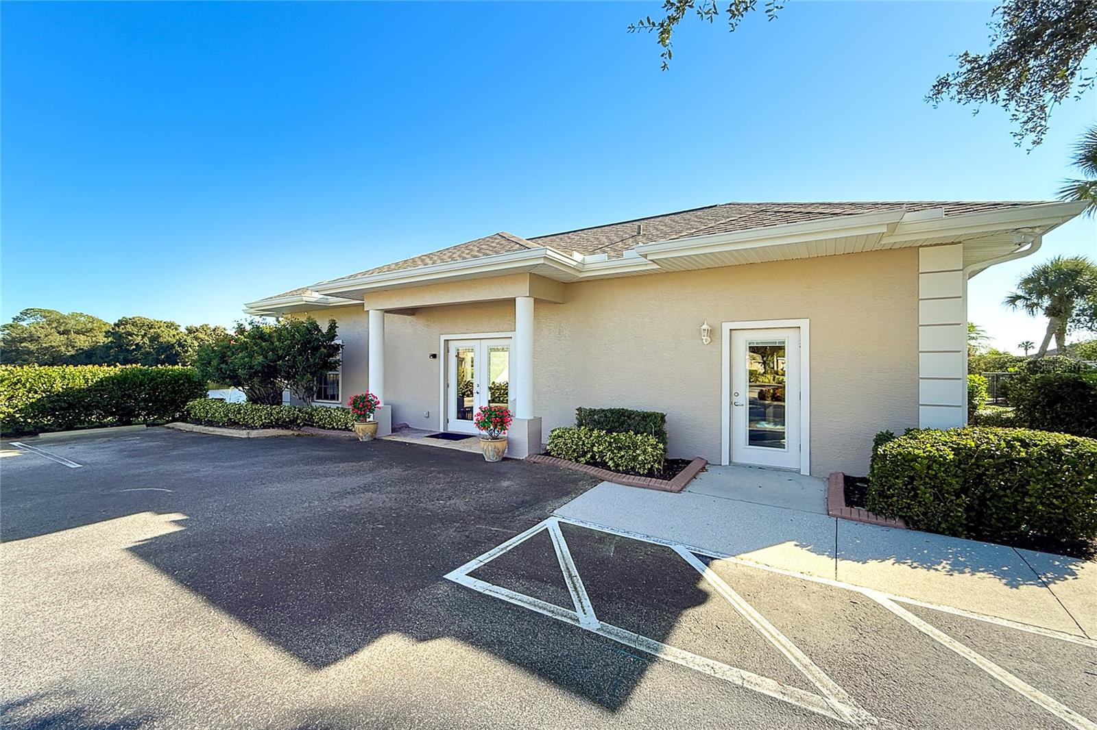 VILLAS OF SABAL TRACE - Residential