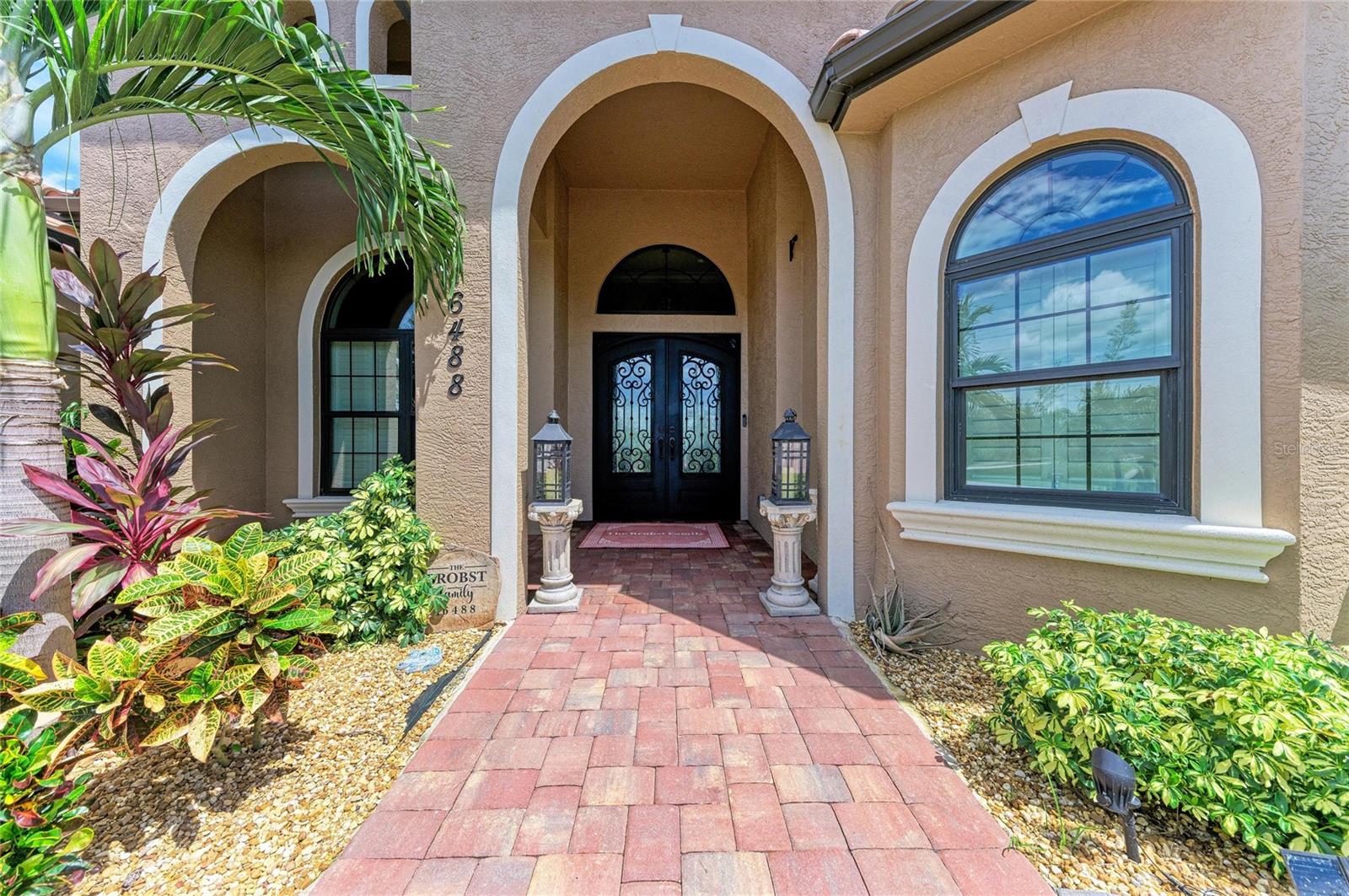PORT CHARLOTTE SEC 94 01 - Residential