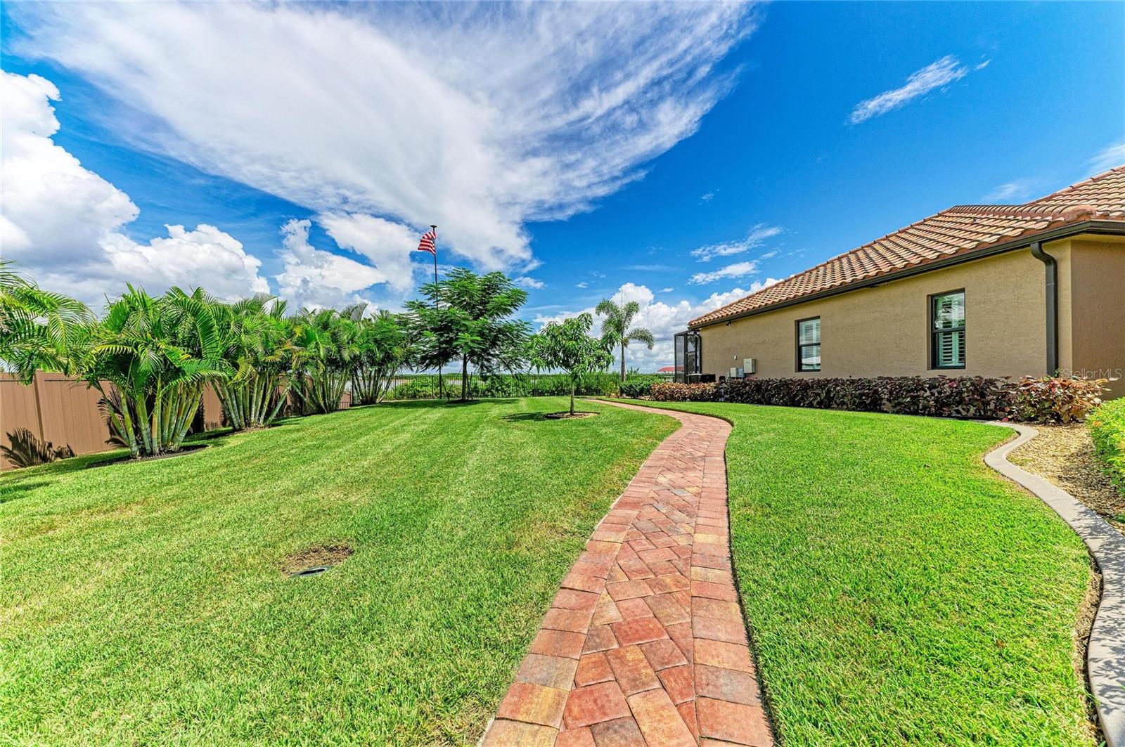 PORT CHARLOTTE SEC 94 01 - Residential