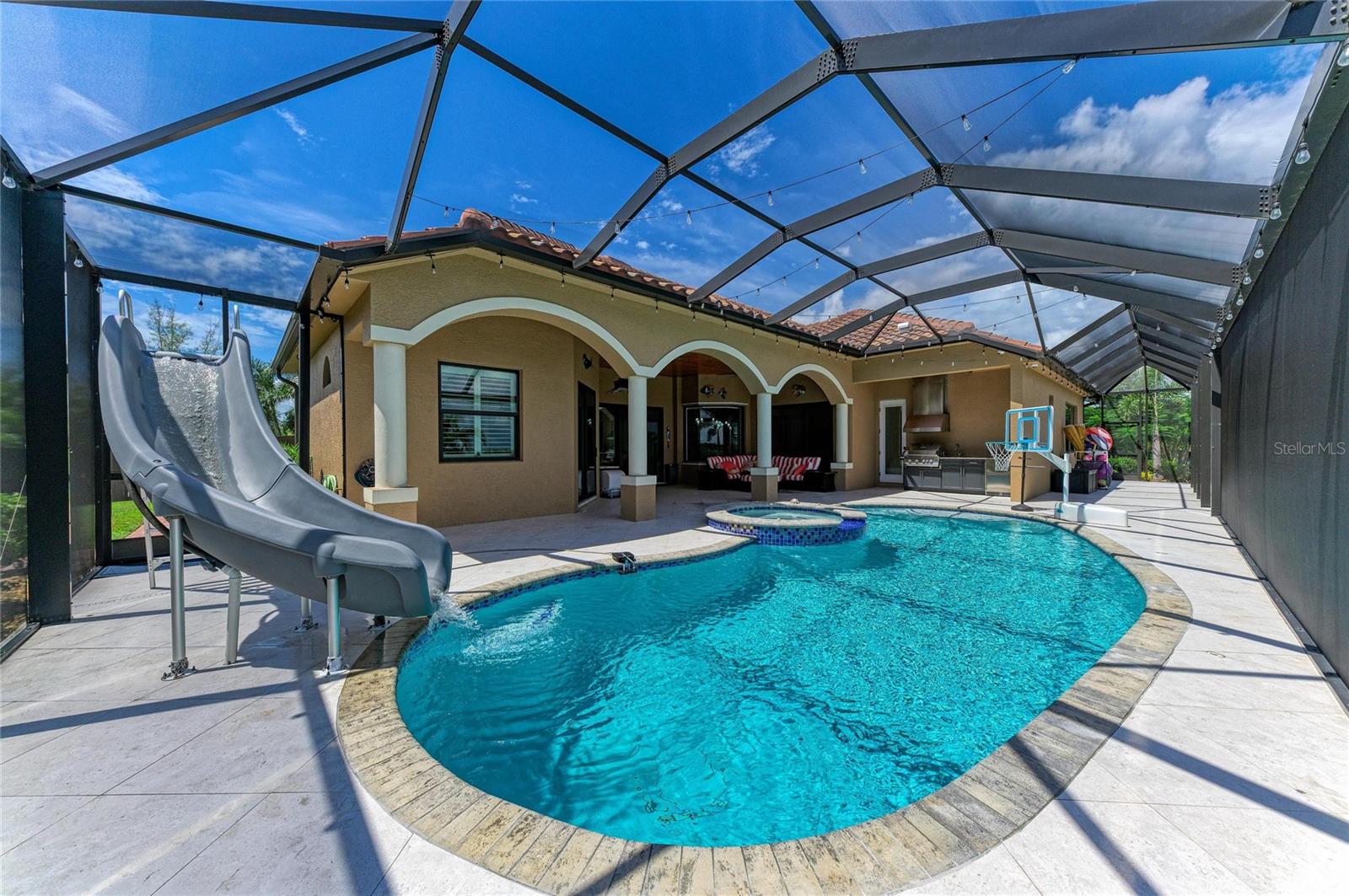 PORT CHARLOTTE SEC 94 01 - Residential