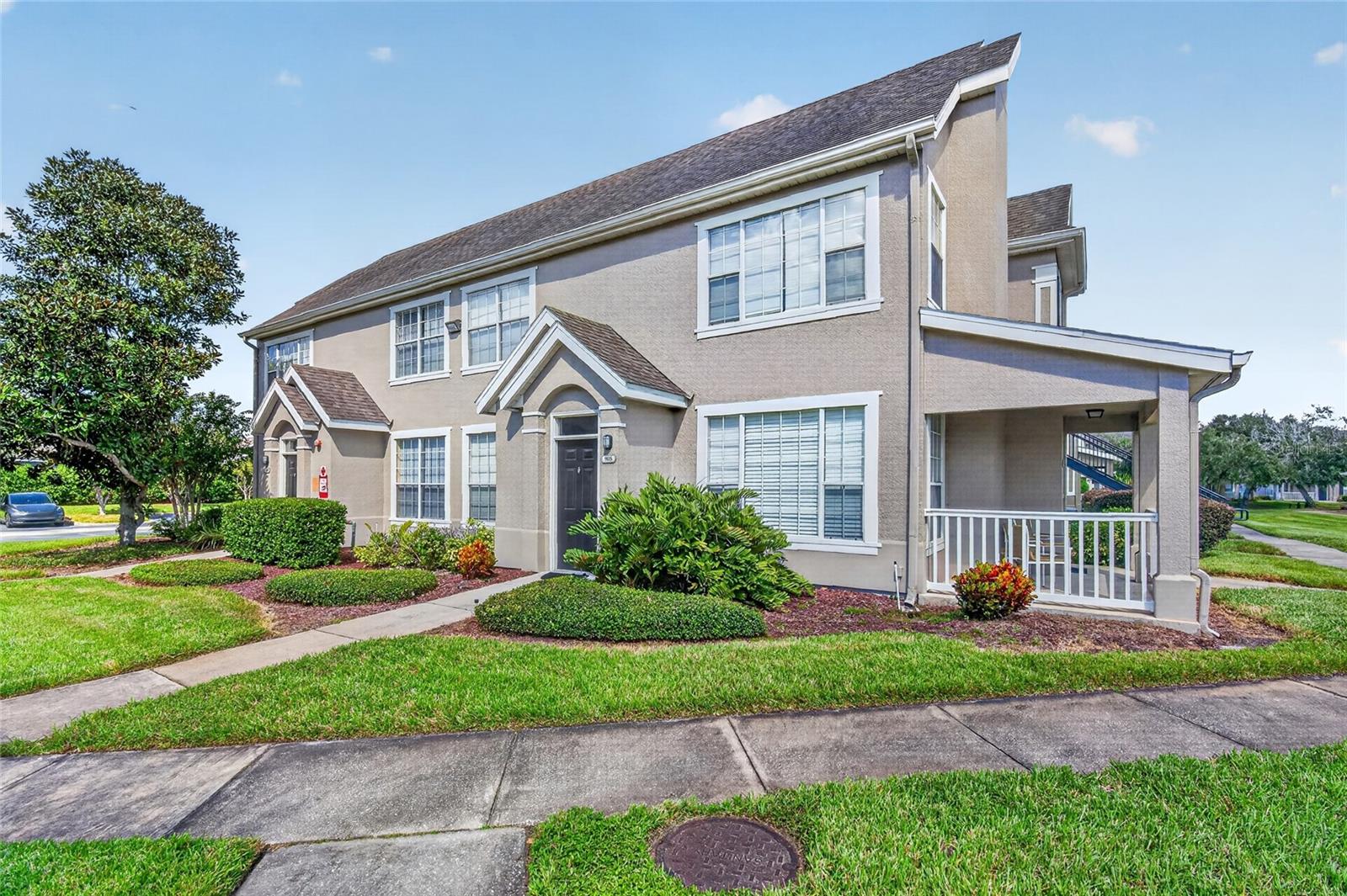 CENTRAL PK/LEE VISTA - Residential