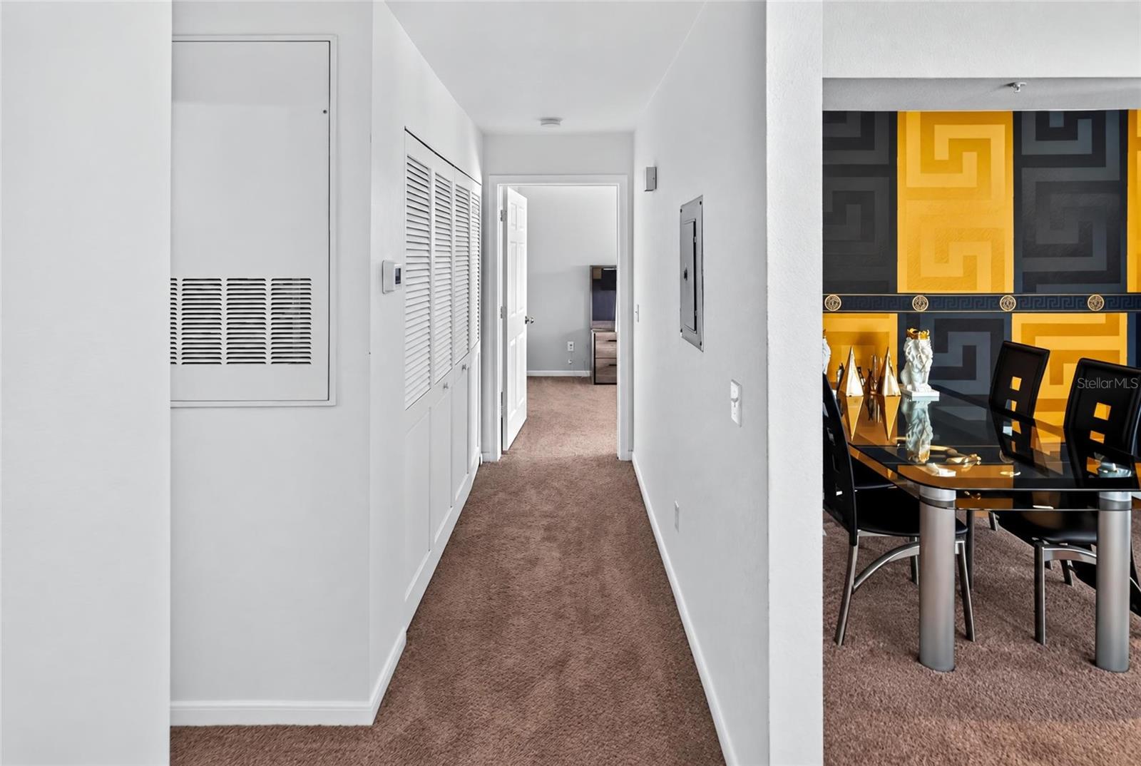 CENTRAL PK/LEE VISTA - Residential