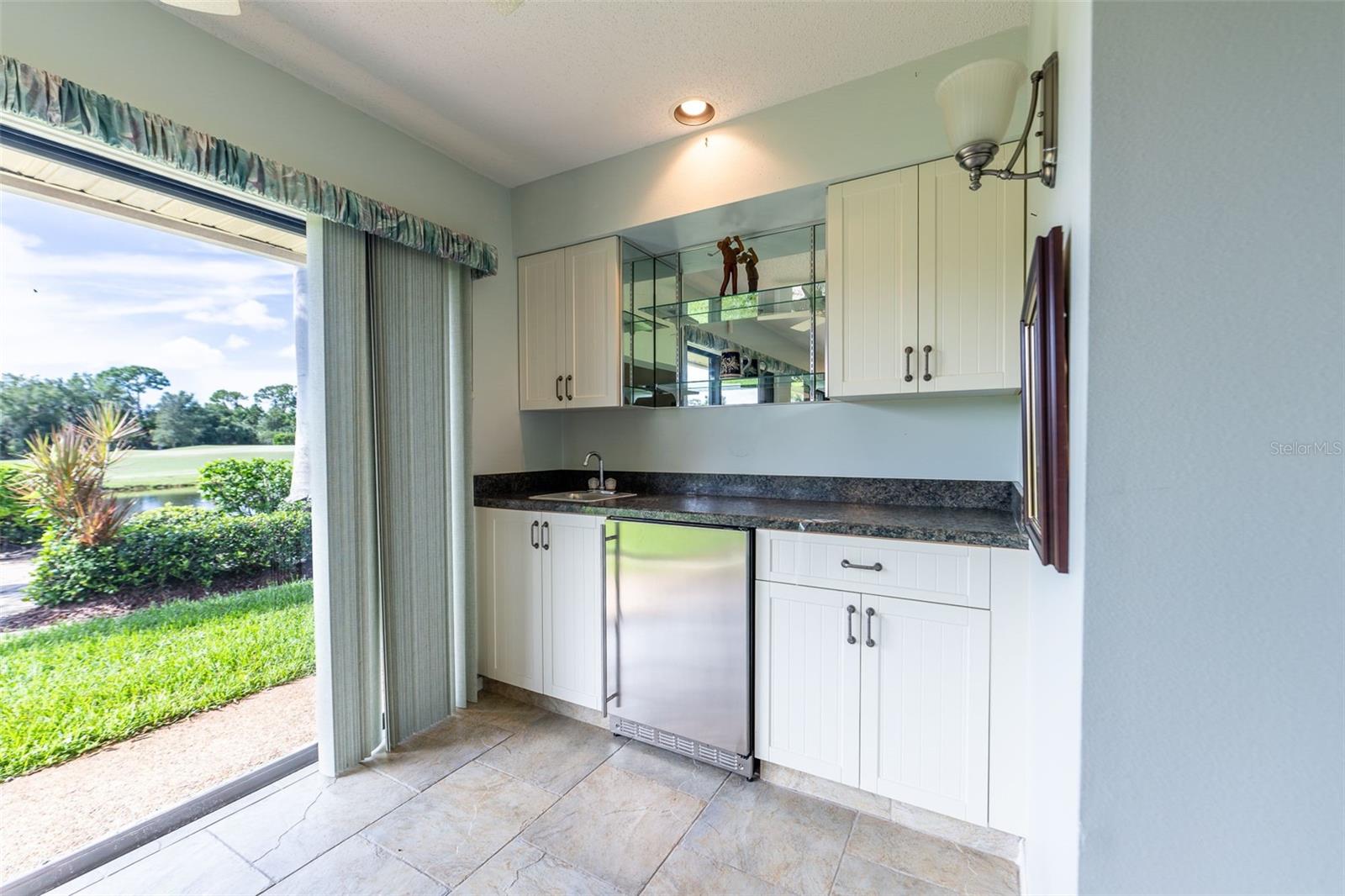 KINGSWAY GOLF VILLAS FIRST ADD - Residential