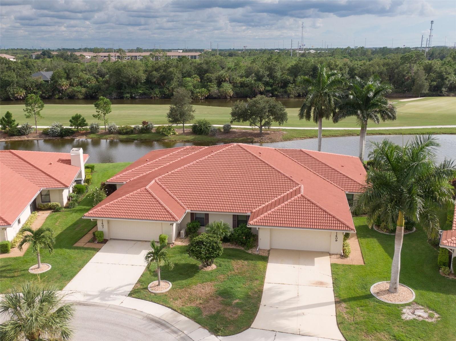 KINGSWAY GOLF VILLAS FIRST ADD - Residential