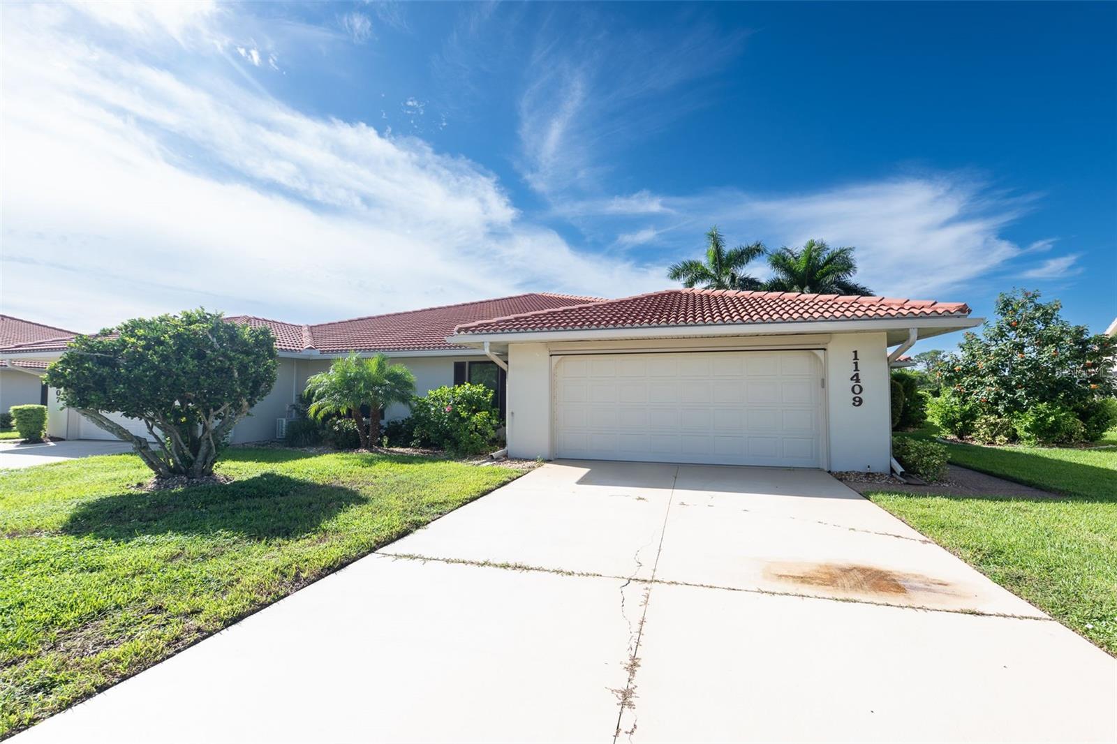 KINGSWAY GOLF VILLAS FIRST ADD - Residential