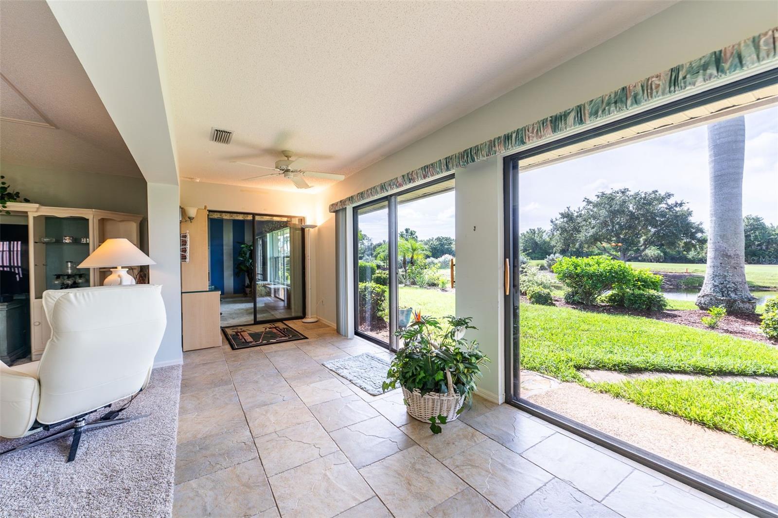 KINGSWAY GOLF VILLAS FIRST ADD - Residential