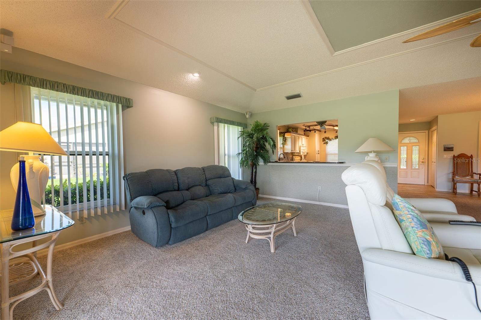 KINGSWAY GOLF VILLAS FIRST ADD - Residential