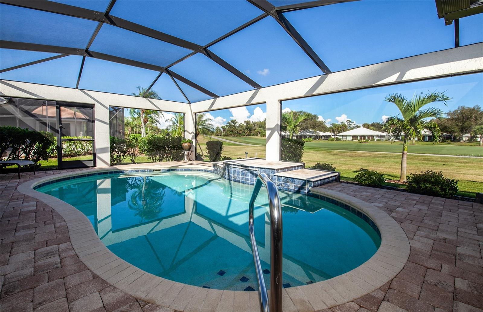 PLANTATION WOODS - Residential