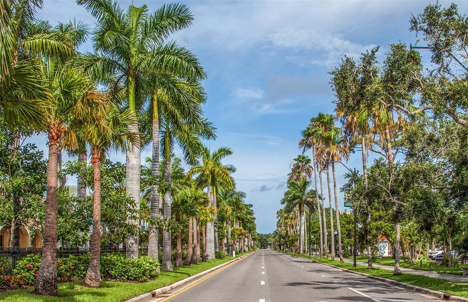 PLANTATION WOODS - Residential