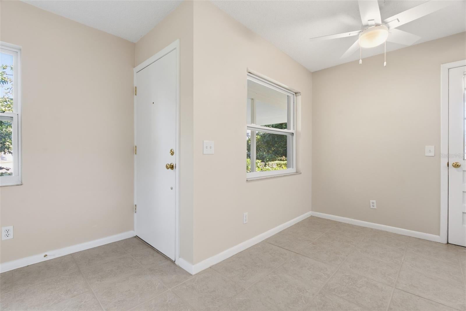 CRESCENT PARK - Residential