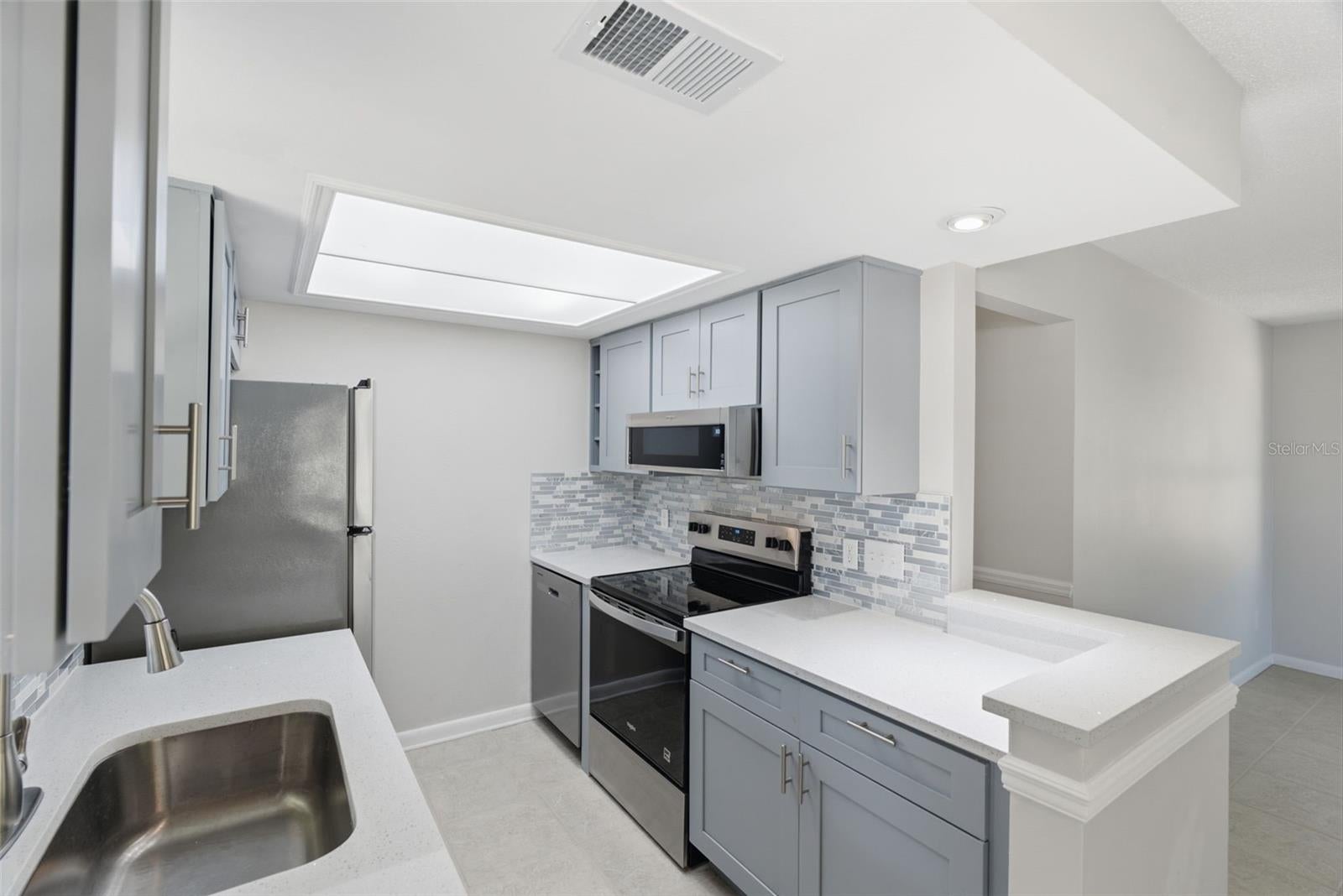 CRESCENT PARK - Residential