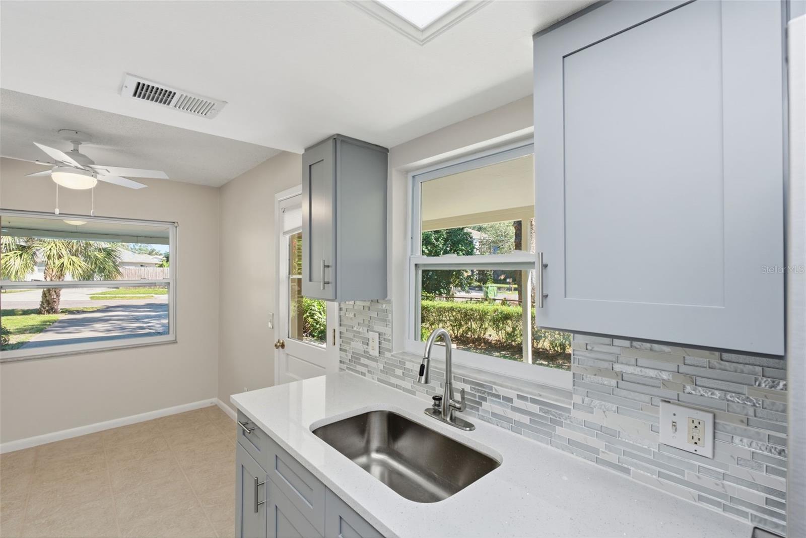 CRESCENT PARK - Residential