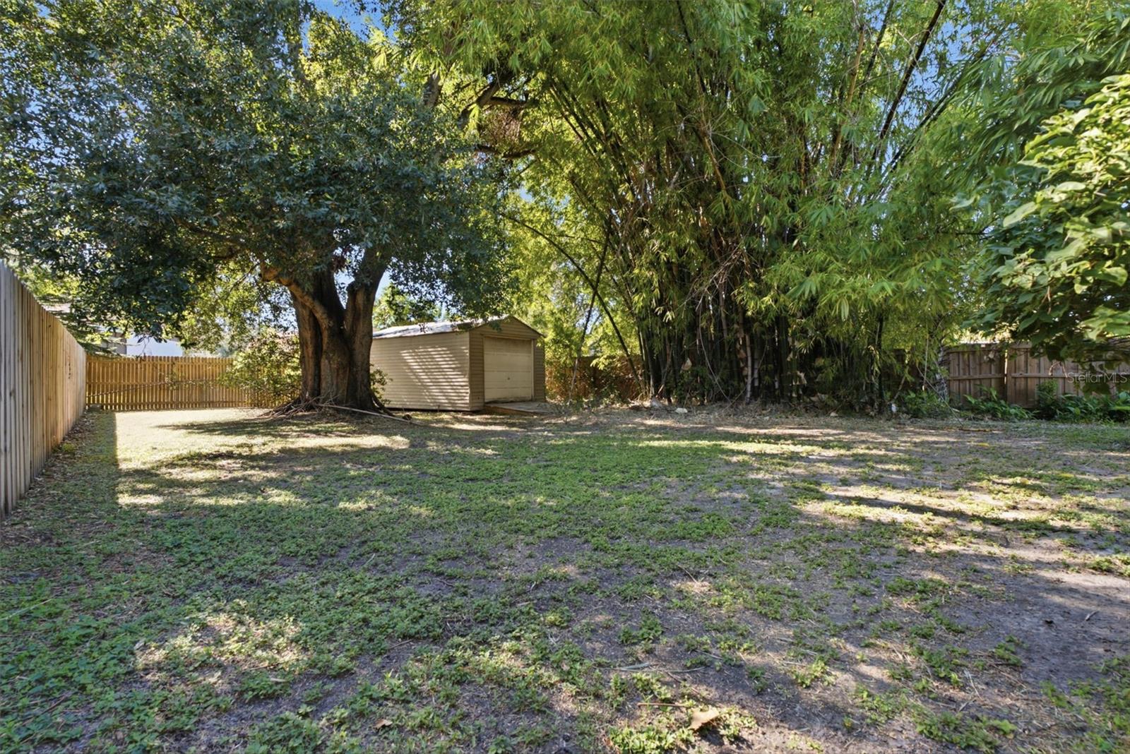CRESCENT PARK - Residential