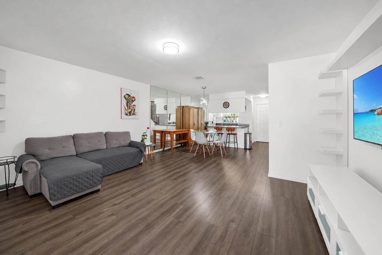 CYPRESS WILLOWS - Residential