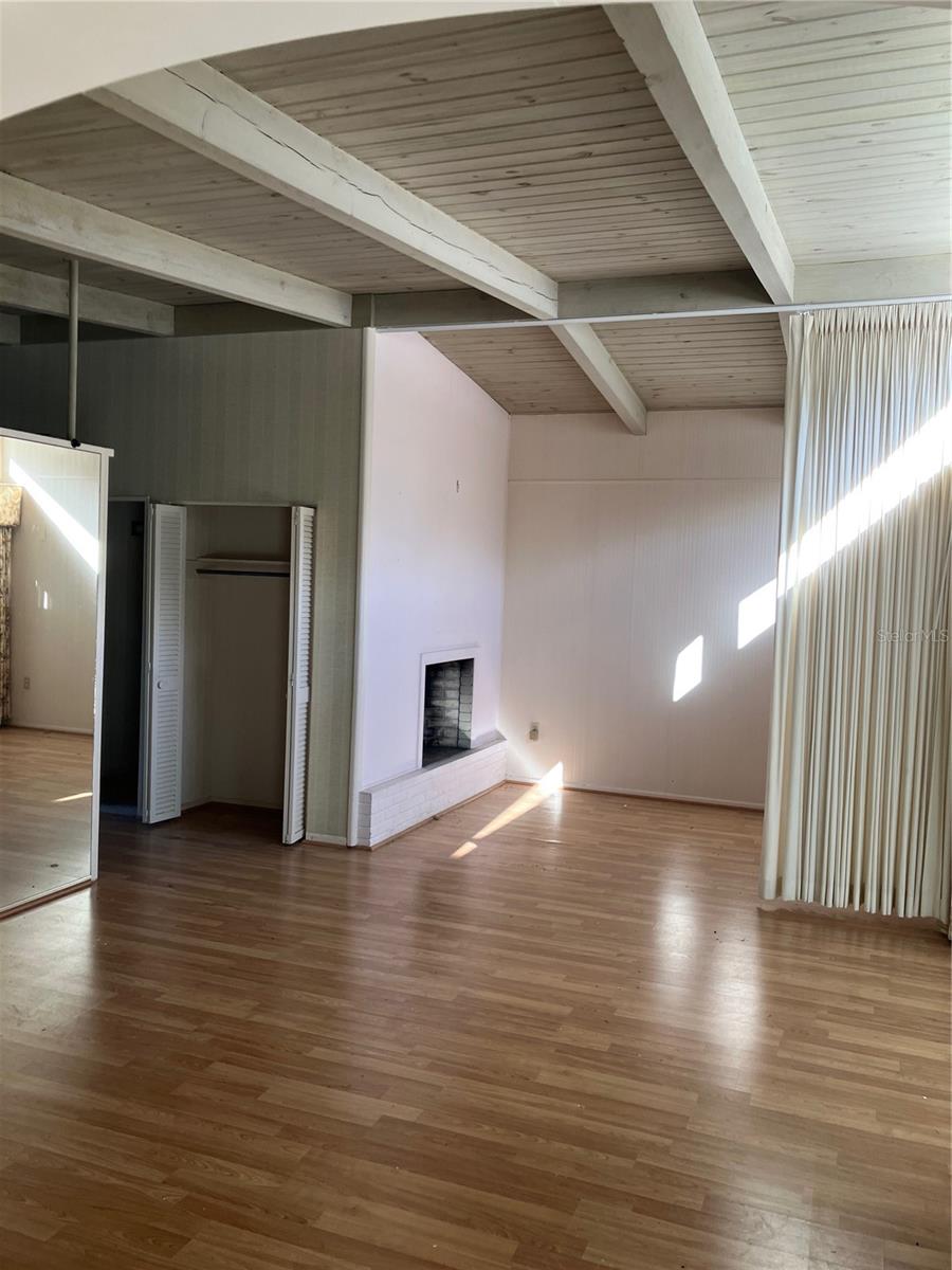 SAPPHIRE SHORES RESUB - Residential