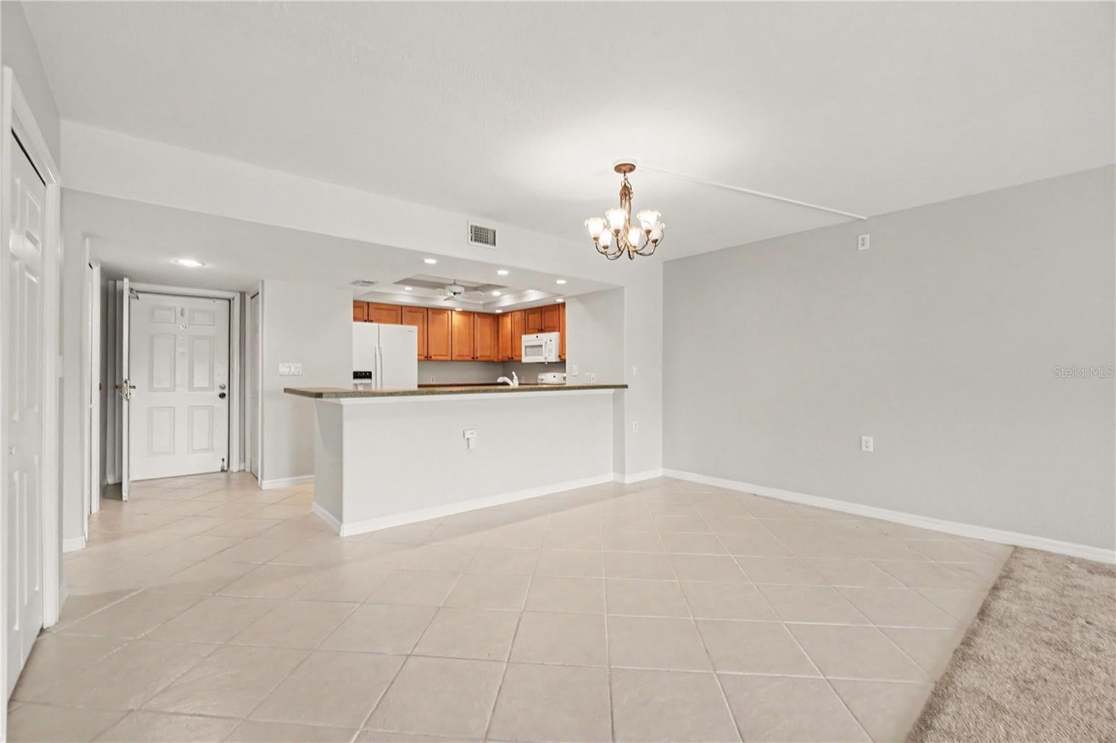 BANYAN POINT PH 01 - Residential