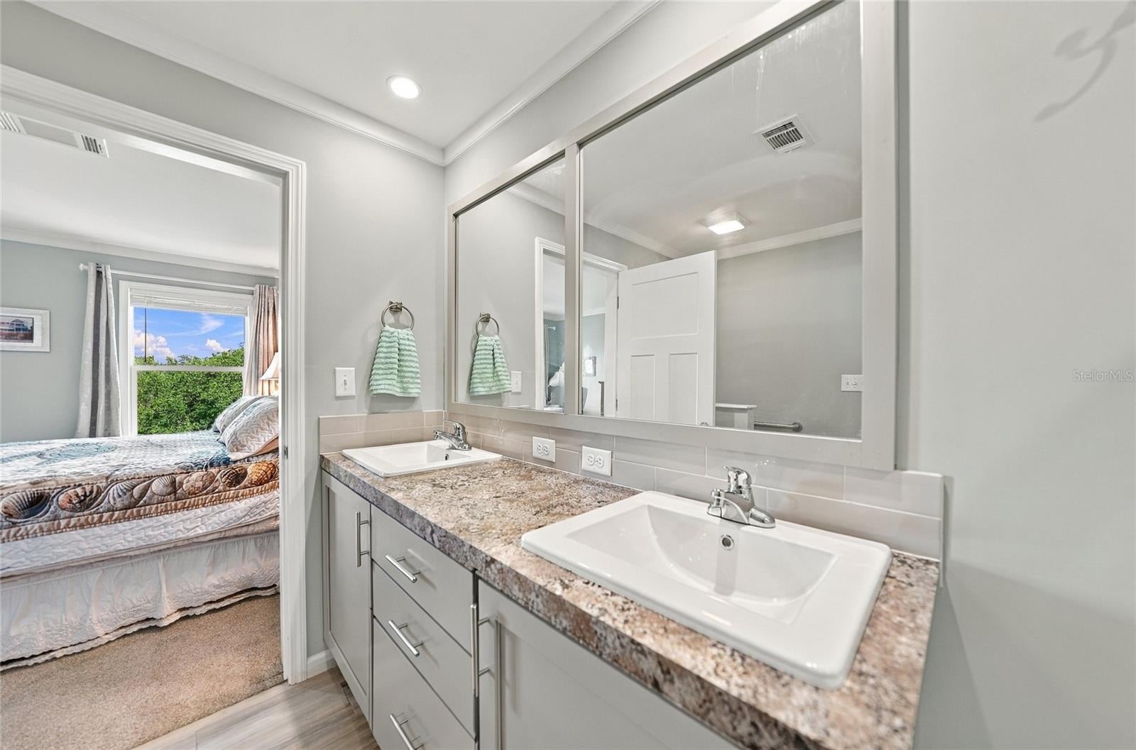 HARBOR COVE - Residential