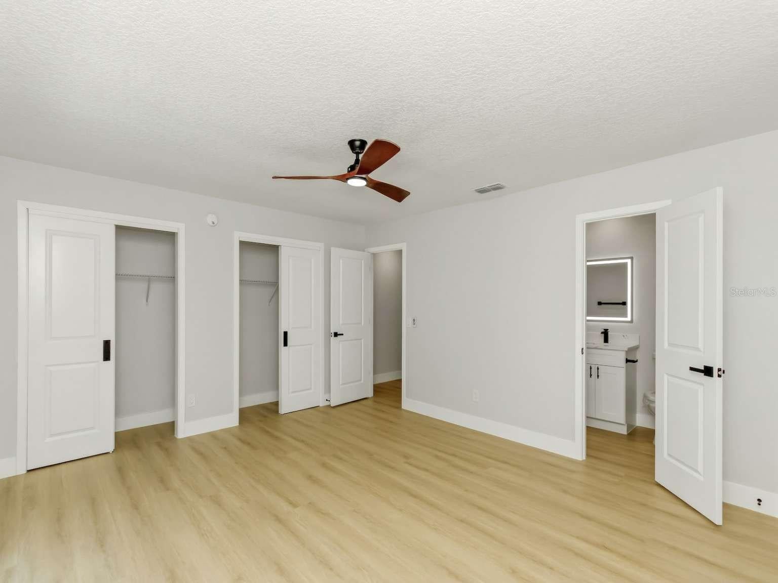 LAKE TENNESSEE VILLAGE REP - Residential