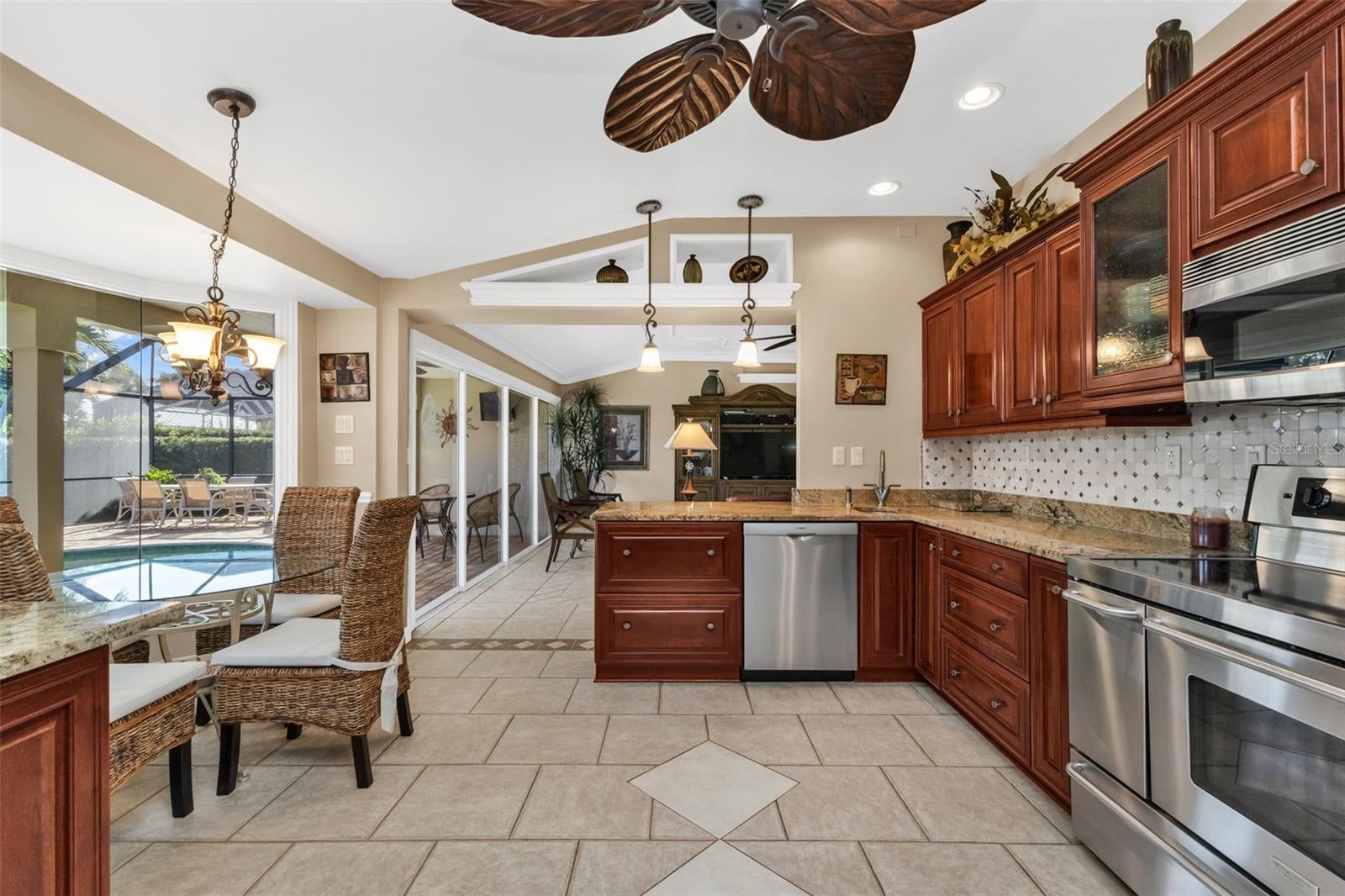 PUNTA GORDA ISLES SEC 04 - Residential